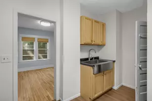 4231 Wentworth Ave, Minneapolis, MN 55409 - Photo 12