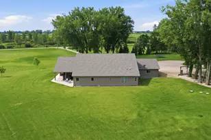 40642 215th St, Belgrade, MN 56312 - Photo 16