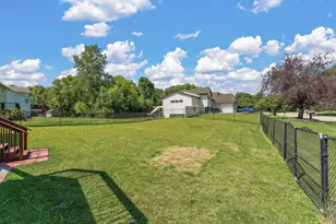 5785 Yucca Ln N, Plymouth, MN 55446 - Photo 32