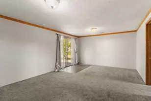5785 Yucca Ln N, Plymouth, MN 55446 - Photo 10