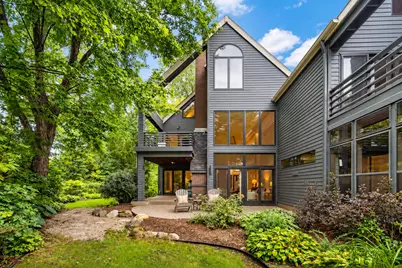 6658 Smithtown Road, Excelsior, MN 55331 - Photo 1