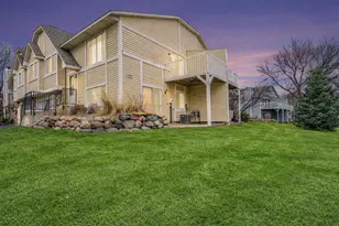 15865 Griffon Path, Apple Valley, MN 55124 - Photo 14
