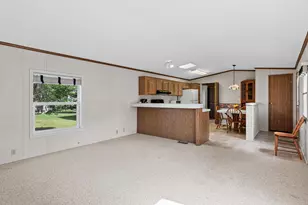 2215 Sugar Pine Dr, Cambridge, MN 55008 - Photo 4