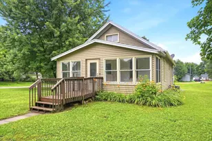 146 W Winter Ave, Elmwood, WI 54740 - Photo 1