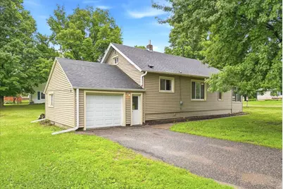 146 W Winter Avenue, Elmwood, WI 54740 - Photo 16