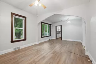 146 W Winter Ave, Elmwood, WI 54740 - Photo 4