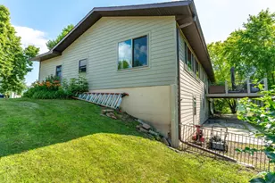 108 E Oriole Dr, Fergus Falls, MN 56537 - Photo 16