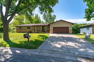 108 E Oriole Dr, Fergus Falls, MN 56537 - Photo 2