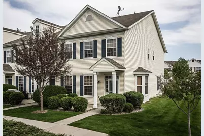681 Cobblestone Way, Shakopee, MN 55379 - Photo 1