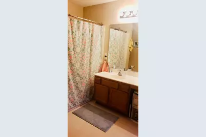 681 Cobblestone Way, Shakopee, MN 55379 - Photo 8