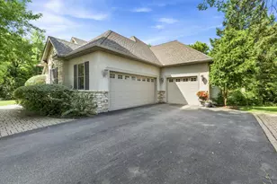 1551 Sunnybrook Dr, Mound, MN 55364 - Photo 4