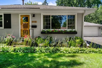 8418 Kell Avenue S, Bloomington, MN 55437 - Photo 4