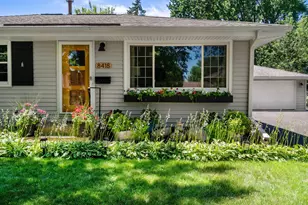 8418 Kell Ave S, Bloomington, MN 55437 - Photo 4
