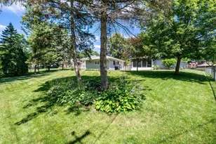 8418 Kell Ave S, Bloomington, MN 55437 - Photo 34
