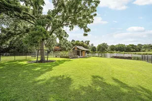 8524 Haeg Dr, Bloomington, MN 55431 - Photo 64
