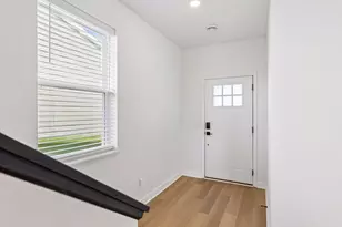 5160 Useppa Trl, Woodbury, MN 55129 - Photo 4