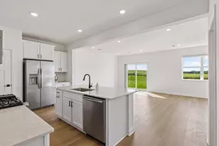 5160 Useppa Trl, Woodbury, MN 55129 - Photo 6