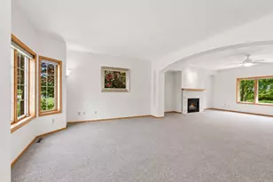 18129 Jarl Ct, Lakeville, MN 55044 - Photo 14