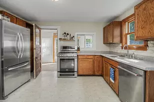 1714 Hewitt Ave, Saint Paul, MN 55104 - Photo 12