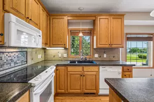4020 Kindred Way, Lake Elmo, MN 55042 - Photo 14