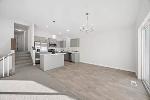 1102 45th Ave NE, Saint Cloud, MN 56304 - Photo 8