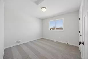 1102 45th Ave NE, Saint Cloud, MN 56304 - Photo 20