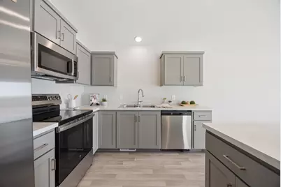 1102 45th Avenue NE, Saint Cloud, MN 56304 - Photo 10