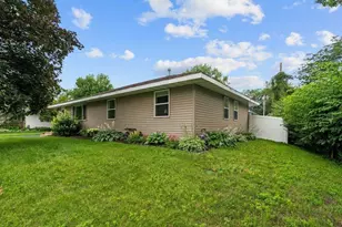10816 Stanley Ave S, Bloomington, MN 55437 - Photo 48