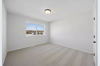 1104 45th Avenue NE, Saint Cloud, MN 56304 - Photo 14