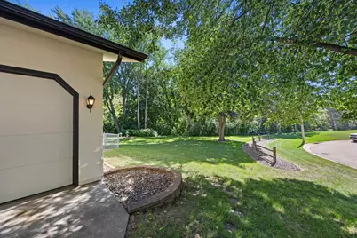 8009 37th Avenue N, New Hope, MN 55427 - Photo 4