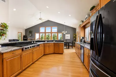 1901 16th Street SW, Austin, MN 55912 - Photo 14