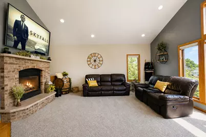 1901 16th Street SW, Austin, MN 55912 - Photo 8