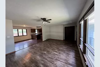 829 10th Street SW, Wadena, MN 56482 - Photo 10