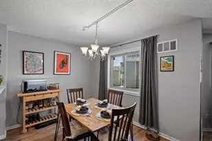 1372 Carling Dr, Saint Paul, MN 55108 - Photo 6