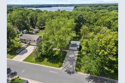 9131 Annapolis Lane N, Maple Grove, MN 55369 - Photo 34