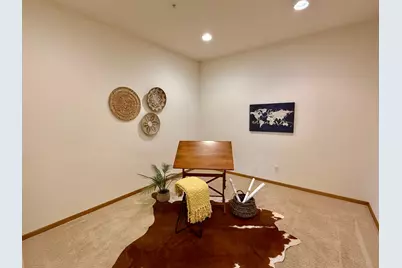 1244 County Road D E #102, Maplewood, MN 55109 - Photo 8