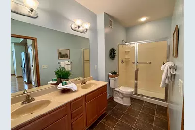 1244 County Road D E #102, Maplewood, MN 55109 - Photo 10
