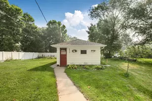 916 River Ave S, Sauk Rapids, MN 56379 - Photo 24