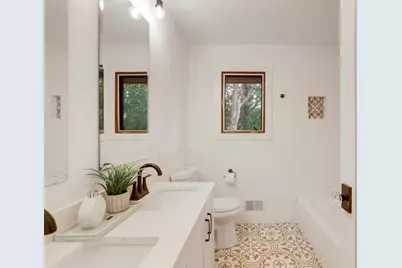 15801 Day Place, Minnetonka, MN 55345 - Photo 28