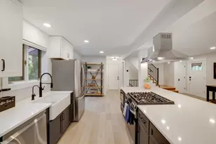 15801 Day Pl, Minnetonka, MN 55345 - Photo 10