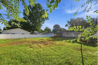 924 Fuller Street S, Shakopee, MN 55379 - Photo 32