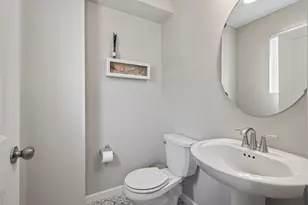 850 Mount Curve Blvd, Saint Paul, MN 55116 - Photo 88