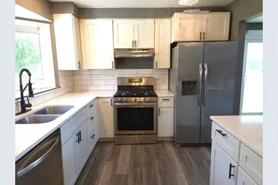 707 69th Avenue N, Brooklyn Center, MN 55430 - Photo 2