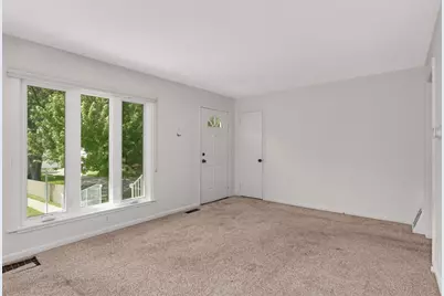2927 Virginia Avenue S, Saint Louis Park, MN 55426 - Photo 4
