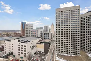 66 9th St E, Saint Paul, MN 55101 - Photo 44