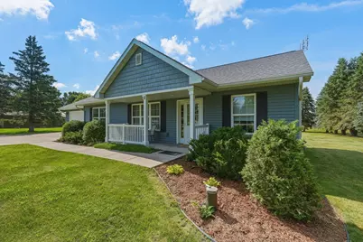 1423 County Road Gg, New Richmond, WI 54017 - Photo 1