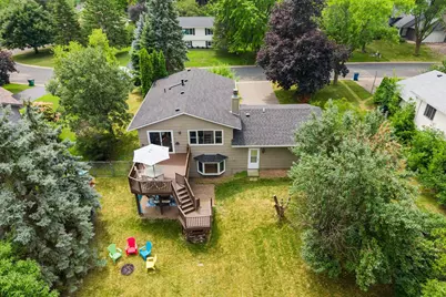 8648 N Zinnia Way, Maple Grove, MN 55369 - Photo 6