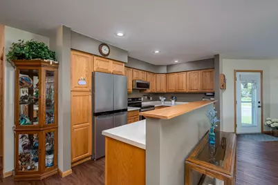 1355 Adams Street, Mankato, MN 56001 - Photo 14