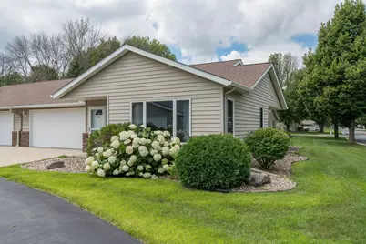 1355 Adams Street, Mankato, MN 56001 - Photo 2