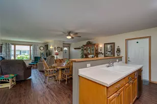 1355 Adams St, Mankato, MN 56001 - Photo 16